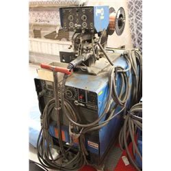 MILLER 651 WELDING MACHINE