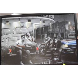 FRAMED NOSTALGIC PICTURES ON CHOICE