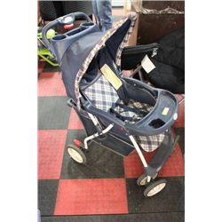 COSTCO STROLLER**********