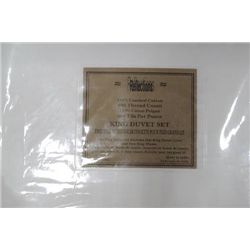 400 THREAD COUNT WHITE STRIPED KING DUVET