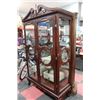 Image 1 : WOOD CARVED WOOD AND GLASS DISPLAY HUTCH