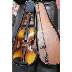 VIOLIN 4/4 OLD CASE & BOW