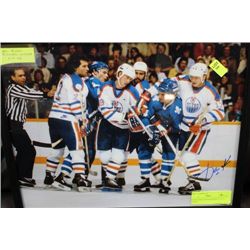JARI KURRI AUTOGRAPHED 11 X 14 PHOTO