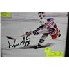 Image 1 : WAYNE GRETZKY AUTOGRAPHED 8 X 10 WITH COA