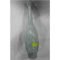 ESTATE ART GLASS VASE