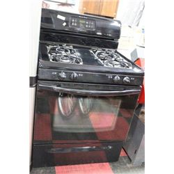 FRIGIDAIRE 4 BURNER GAS STOVE