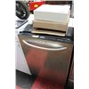 Image 1 : PREVIOUSLY USED KENMORE ELITE STAINLESS ULTRA WASH