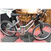 Image 1 : SCHWINN LADIES 7 SPEED ELECTRIC BIKE