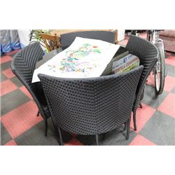 GLASSTOP RATTAN STYLE PATIO TABLE W 4 CHAIRS