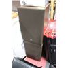 Image 1 : SET OF 2 JVC FLOOR SPEAKERS