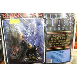 NATIVE DESIGN PLUSH BLANKET