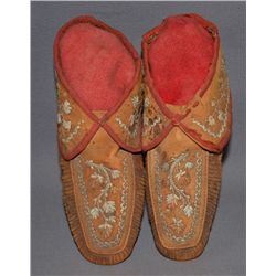 EASTERN QUILLED MOCCASINS