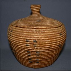 ESKIMO LIDDED BASKET