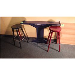 Wall table with 2 solid wood stools