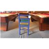 Image 4 : 4 solid wood padded chairs
