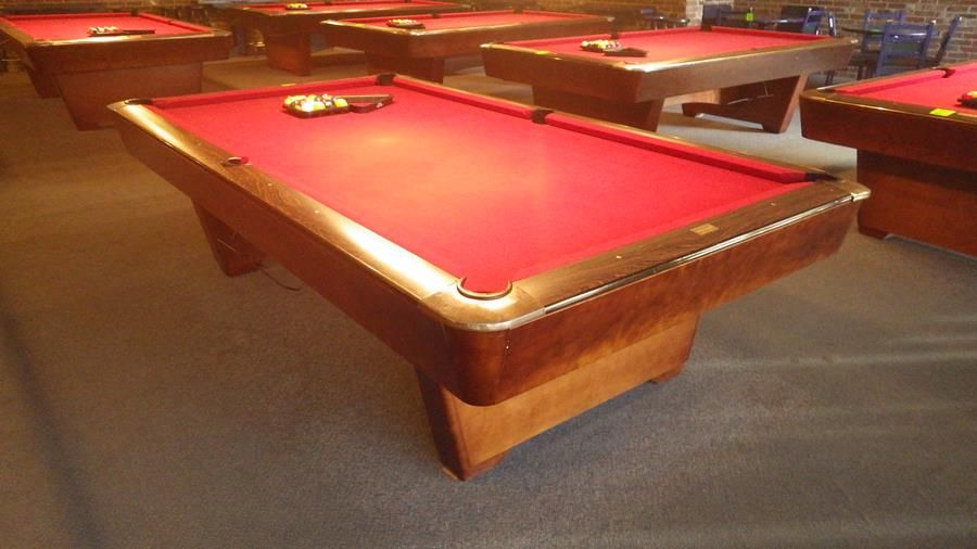Brunswick medalist professional 4 1/2 x 9 ft slate regulation 8 ball/9