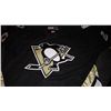 Image 4 : Penguins Hockey Jersey signed by Colby Armstrong