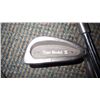 Image 6 : 16 piece set of right handed tour model III golf clubs with bag and bag stand