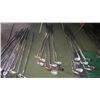 Image 5 : 8 piece set of right handed goldf clubs with bag and bag stand