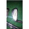 Image 8 : 16 piece set of left handed goldf clubs with bag and bag stand