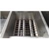 Image 4 : Dean two basket deep fryer natural gas