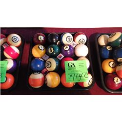 Set of 16 eight ball pool balls in tray