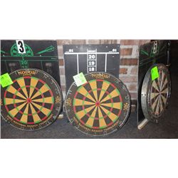 Dart board with black board