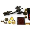 Image 2 : MIXED LOT OF MILITARIA