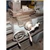 Image 9 : 14" x 32" Royal / Takisawa Engine Lathe Model TSL-800 D