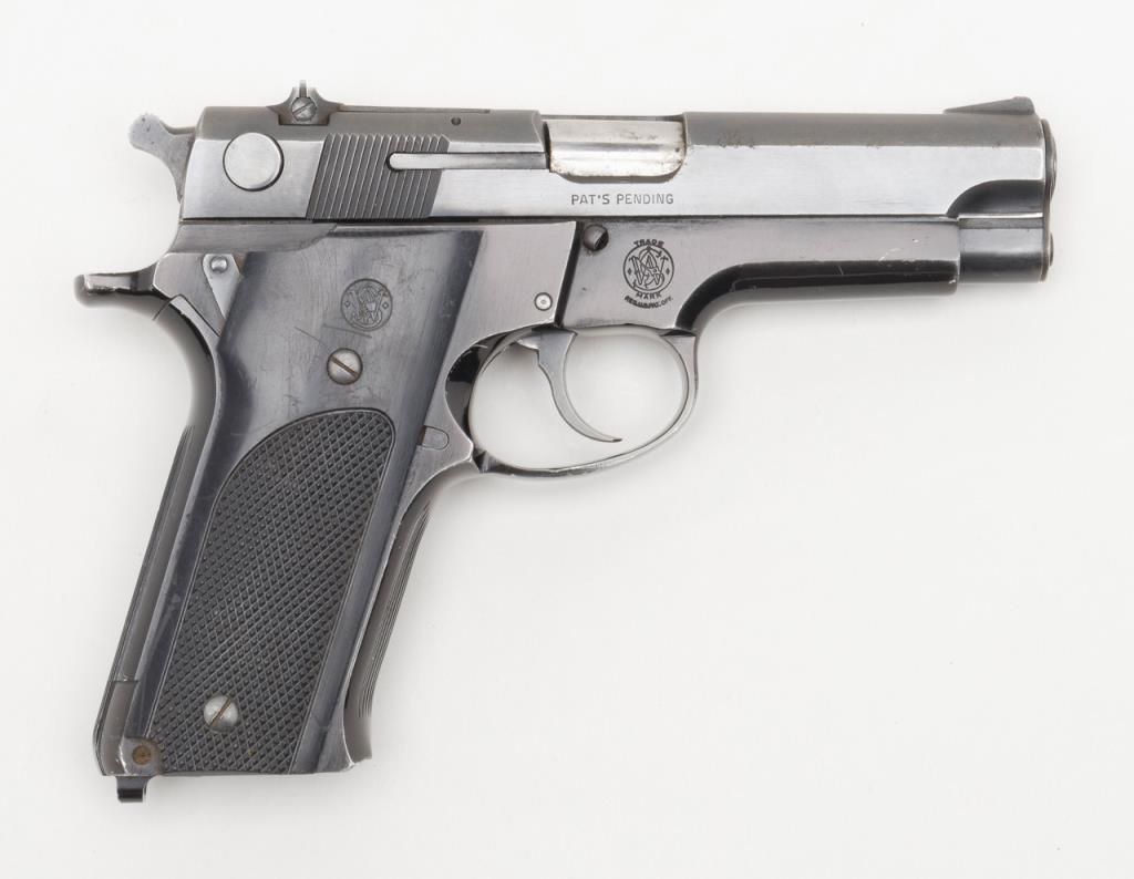 Sw 59 Auto Smith & Wesson Model 59 DA semi-auto pistol, 9mm cal., 4” barrel, blue ...