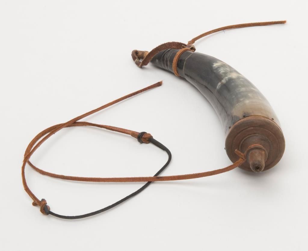 Modern powder horn with wood plugs, approx. 13” overall; great for the