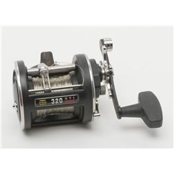 Lot of 2 fishing reels including a Penn Model 310 GTI Graphite and a Penn Model 320 GTI Graphite, Lot of 2 fishing reels including a Penn Model 310 GTI Graphite and a Penn Model 320 GTI Graphite,