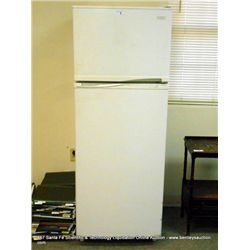 CROSLEY REFIGERATOR