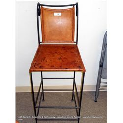 METAL & LEATHER CHAIR