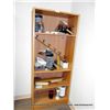 Image 4 : WOOD SHELF WITH MISCELLANEOUS HARDWARE