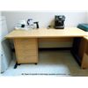 Image 1 : WOOD TABLE/DESK CPU
