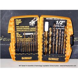 DEWALT DRILLBIT SET