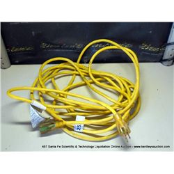 EXTENSION CORD