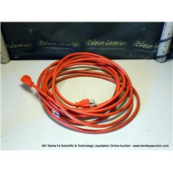 EXTENSION CORD