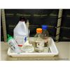 Image 1 : BIN: MISCELLANEOUS GLASSWARE