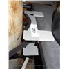 Image 1 : TANK TO TABLE CLAMP