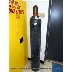 MATHESON COMPRESSED NITROGEN GAS TANK