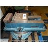Image 1 : MILL TABLE VISE