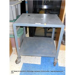 METAL MOBILE VACUUM PUMP CART