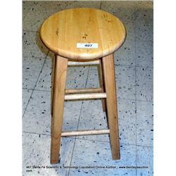 WOOD STOOL