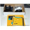 Image 1 : VARIAN CARY SOLID SAMPLE HOLDER & BASE PLATE
