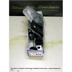 BOX: MISCELLANEOUS EDMUND OPTICS & LAB STAND PIECES