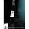 Image 1 : TANK TO TABLE CLAMP