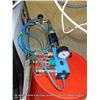 Image 2 : AIRBLOK 3/4HP 1700 RPM 1 1/2 GALLON CAPACITY