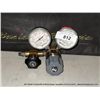 Image 1 : MATHESON GAS REGULATOR 3530 SERIES